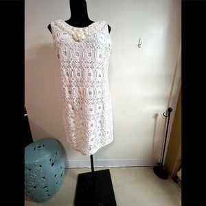 RONNI NICOLE CREAM LACE DRESS